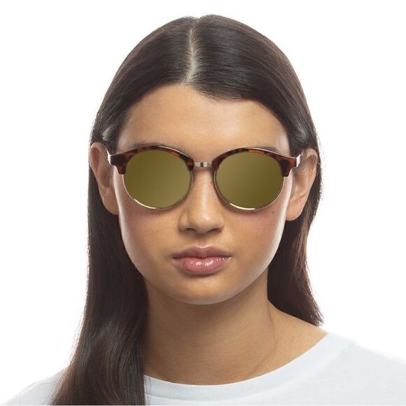 AIRE NWT Spherical Sunglasses in Dark Tort